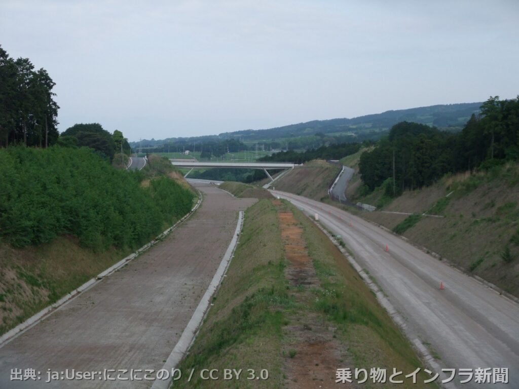nexco central tomei expressway 2027 curve easing