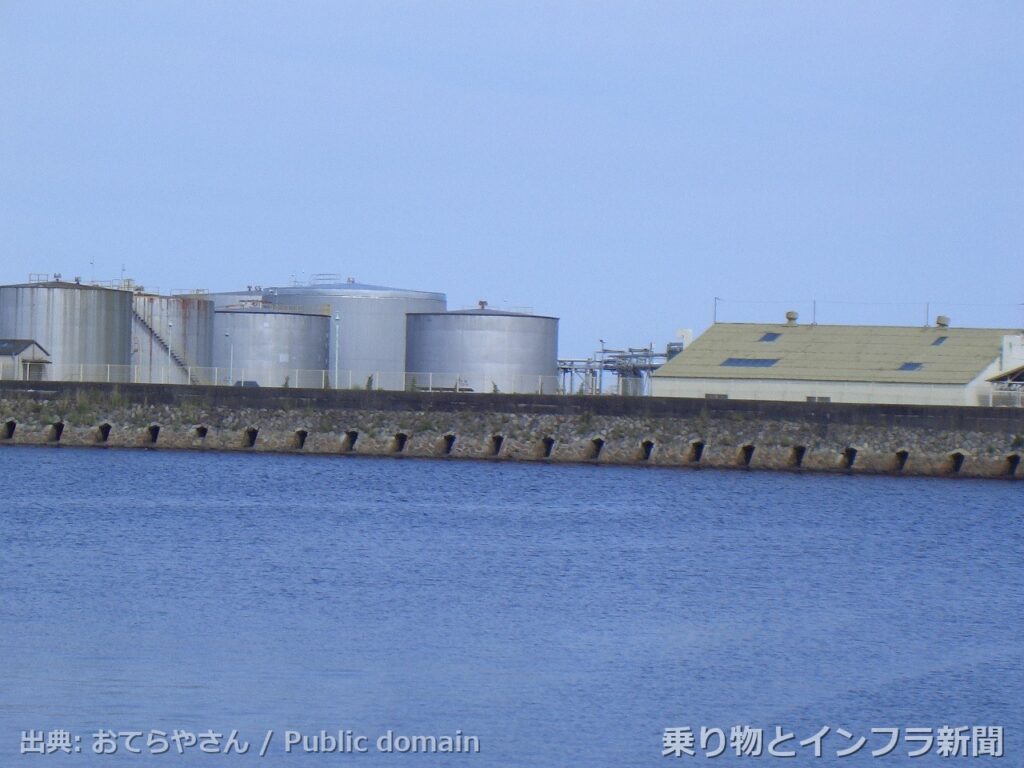 port of yokkaichi 2026 container record 港湾写真